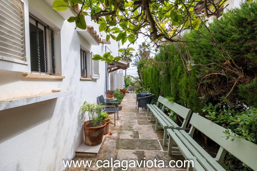 3 bedroom Semi-detached Villa for sale in Colonia de Sant Jordi - € 730,000 (Ref: 9191093)