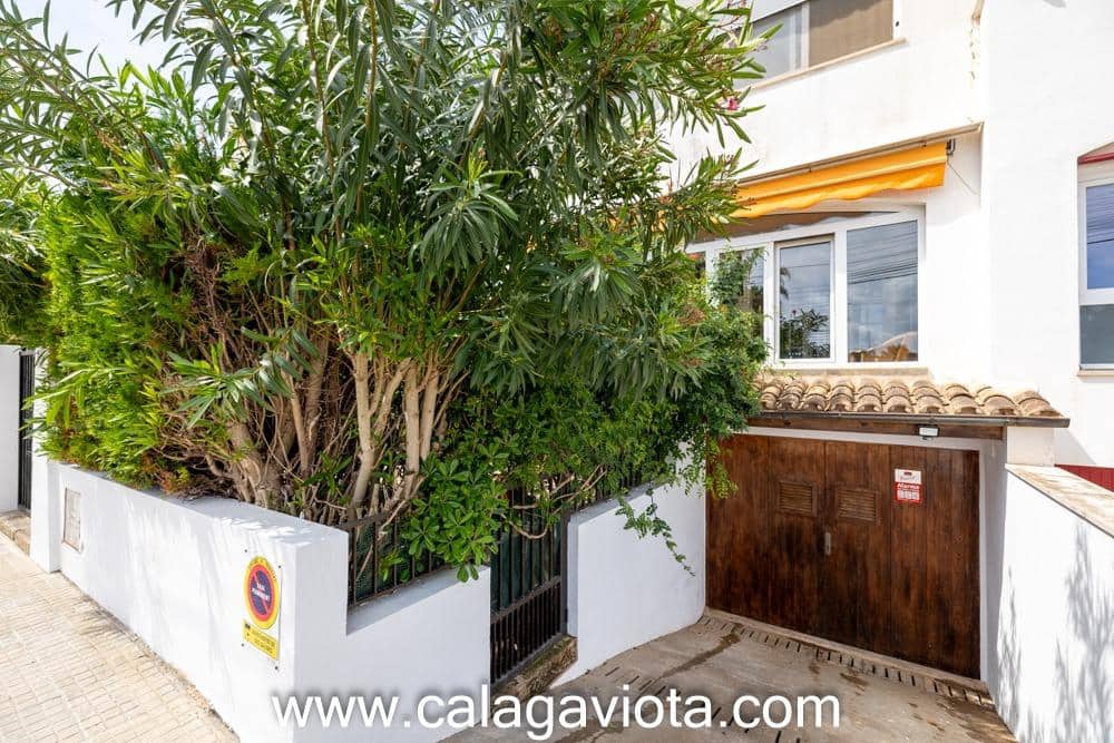 3 bedroom Semi-detached Villa for sale in Colonia de Sant Jordi - € 730,000 (Ref: 9191093)