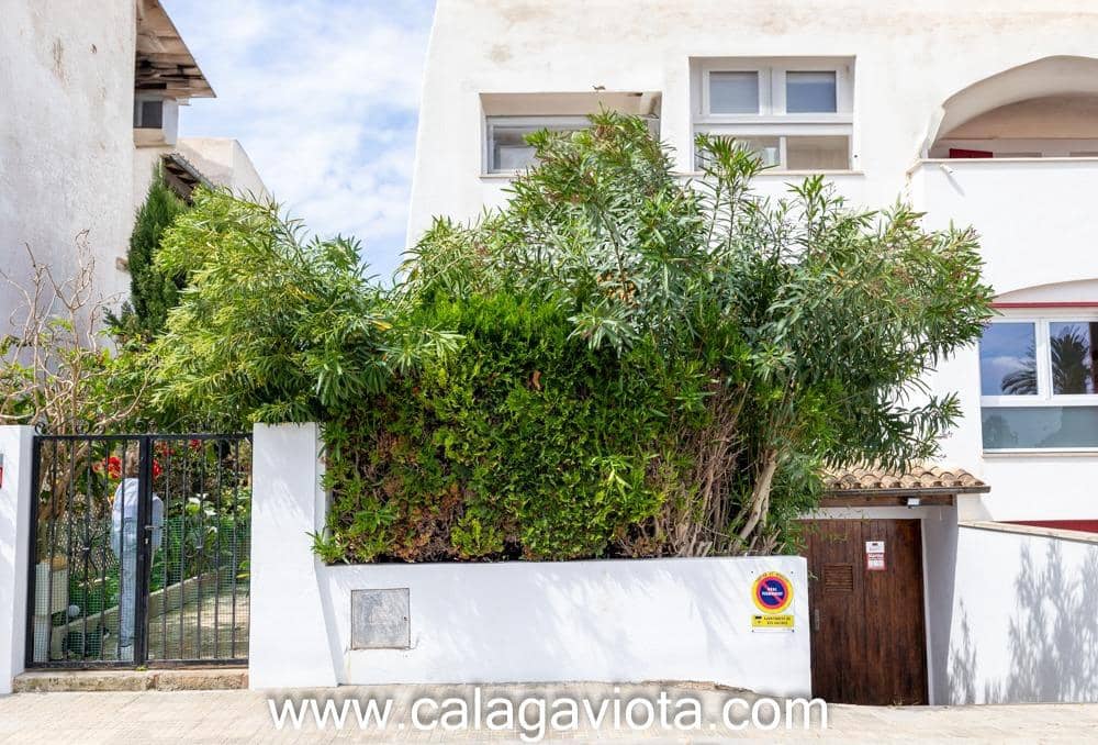 3 bedroom Semi-detached Villa for sale in Colonia de Sant Jordi - € 730,000 (Ref: 9191093)