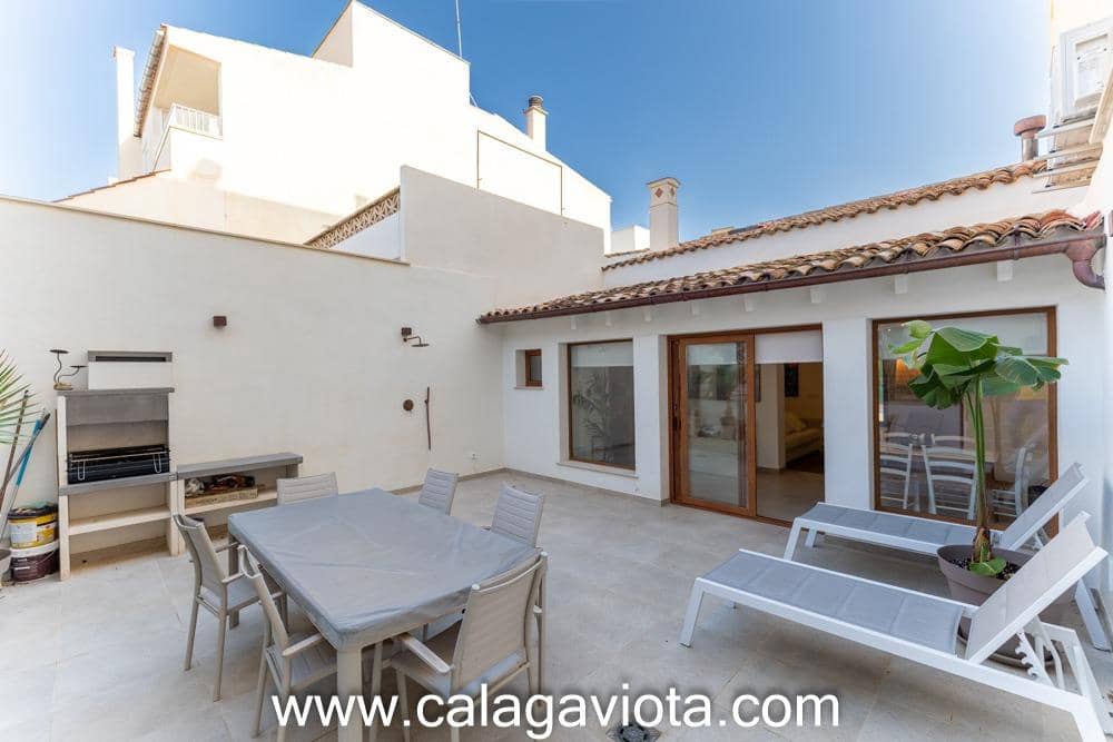 3 soveværelse Villa til salg i Colonia de Sant Jordi med garage - € 865.000 (Ref: 9625696)