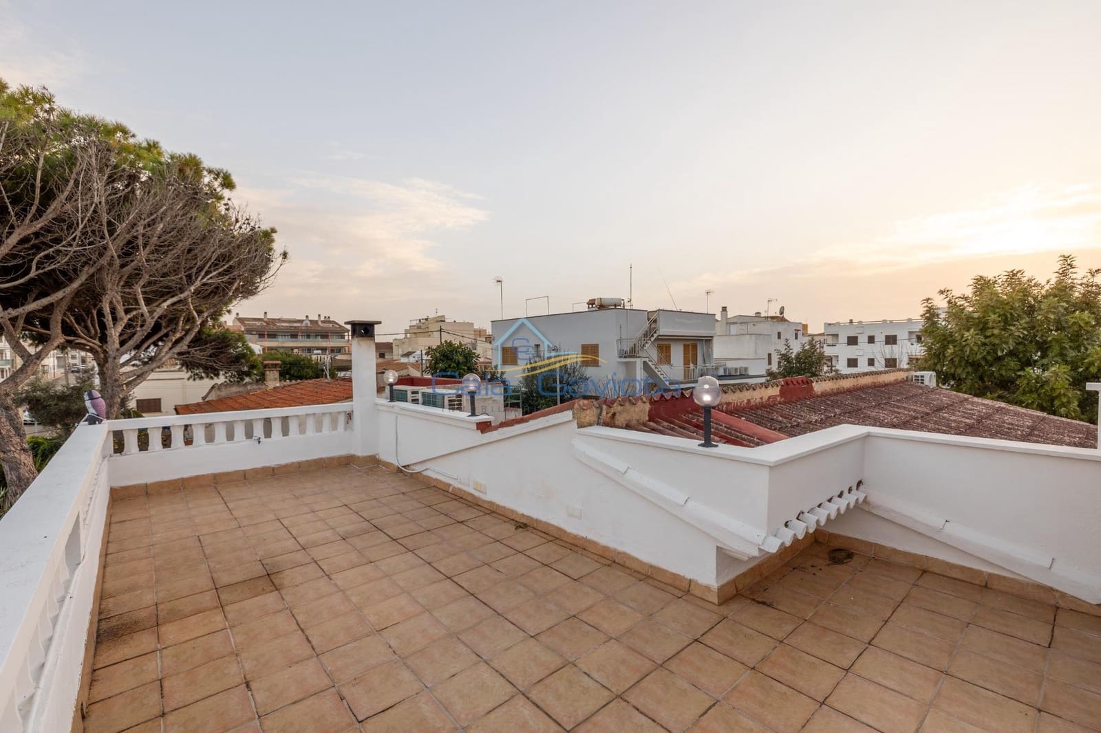 5 soveværelse Villa til salg i Ses Salines med garage - € 1.350.000 (Ref: 9625698)