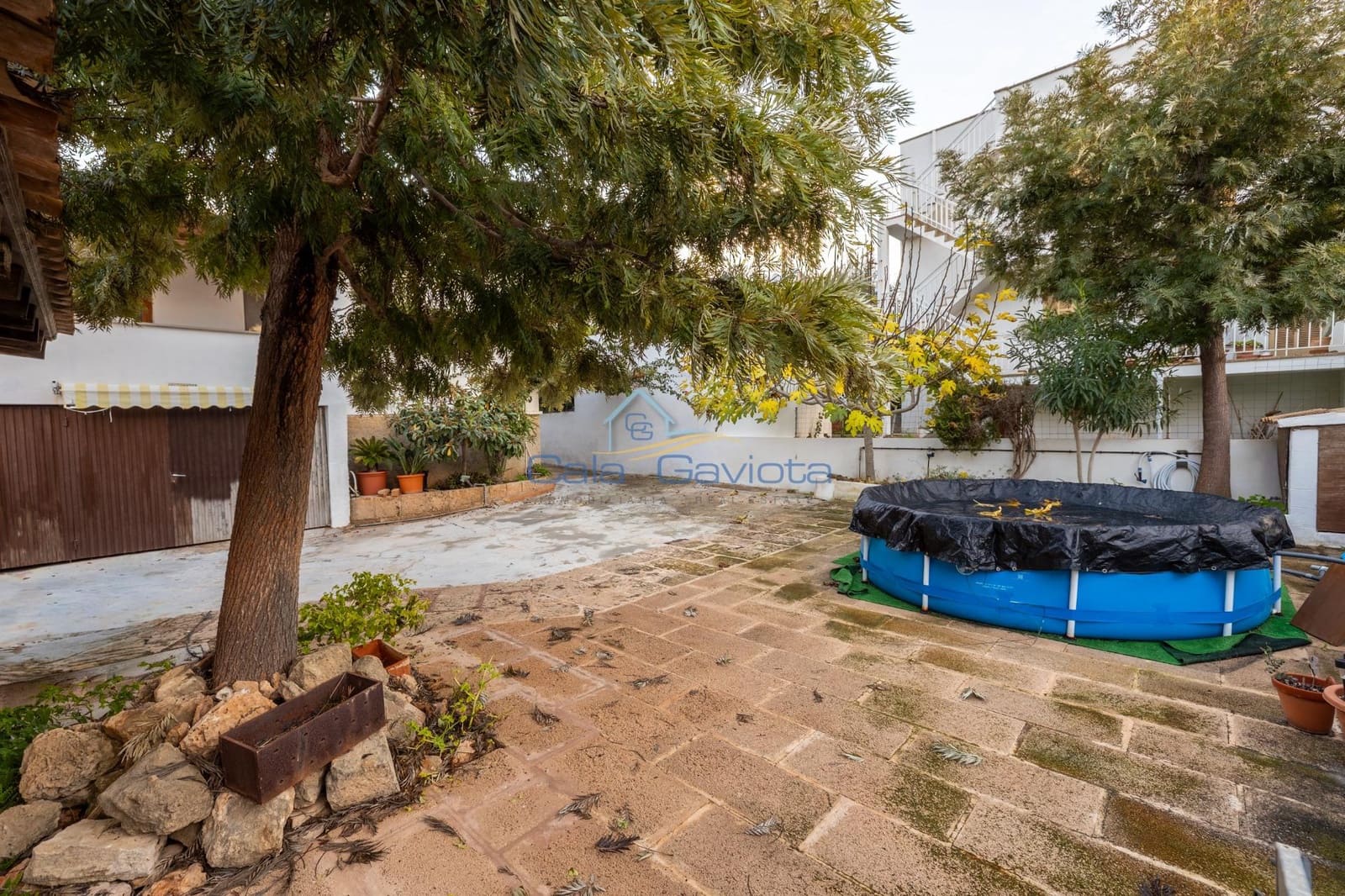 5 soveværelse Villa til salg i Ses Salines med garage - € 1.350.000 (Ref: 9625698)