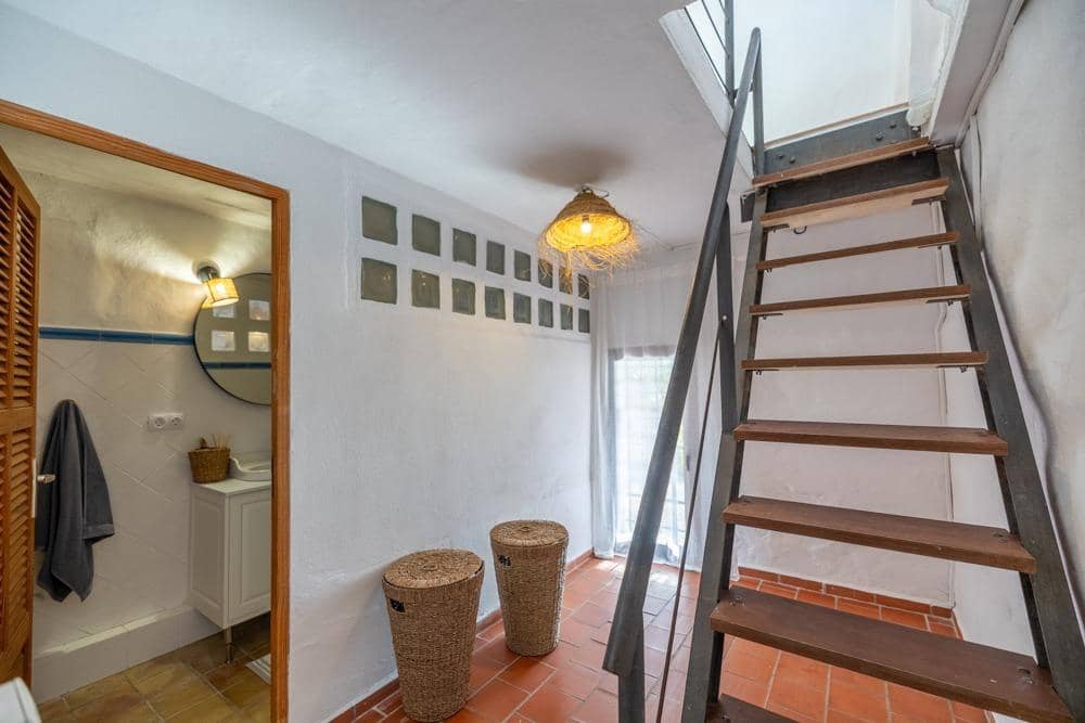 2 slaapkamer Villa te koop in Campos met zwembad - € 495.000 (Ref: 9637634)