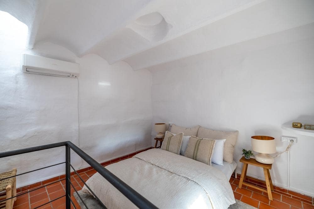 2 slaapkamer Villa te koop in Campos met zwembad - € 495.000 (Ref: 9637634)