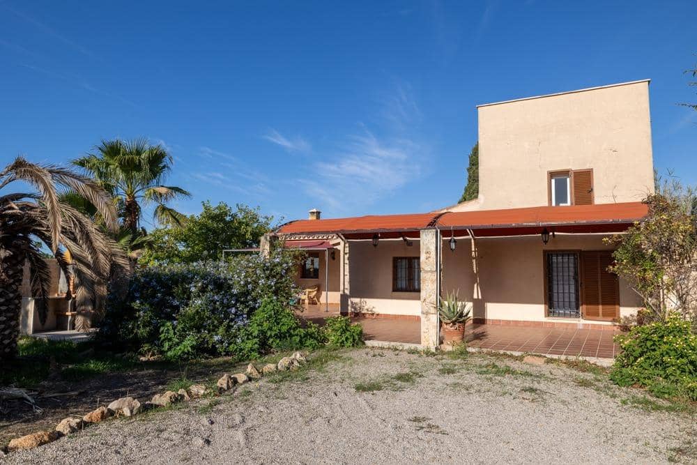 2 slaapkamer Villa te koop in Campos met zwembad - € 495.000 (Ref: 9637634)