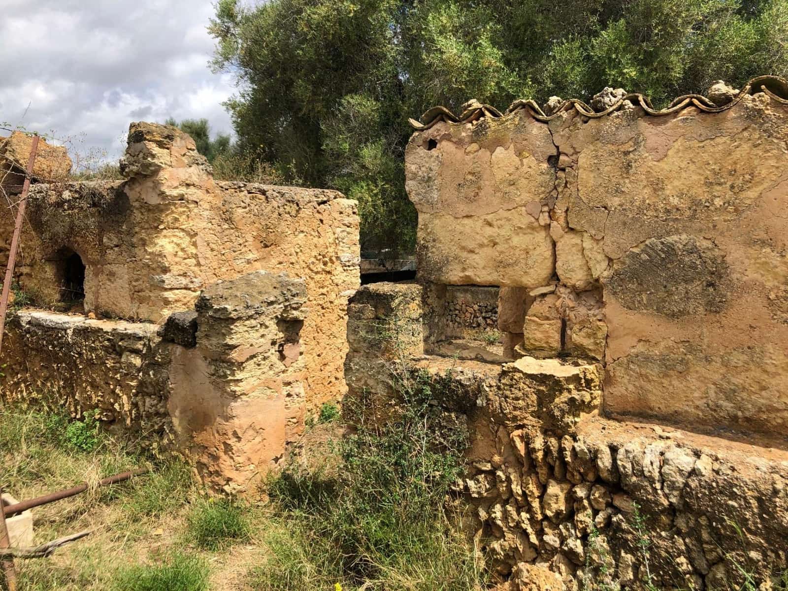 Undeveloped Land for sale in Llubi - € 295,000 (Ref: 9639500)