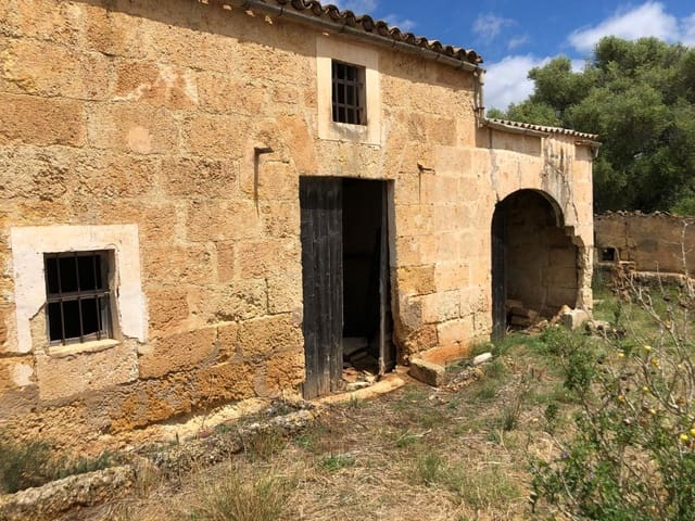 Landgrundstück zu verkaufen in Llubí - 295.000 € (Ref: 9639500)