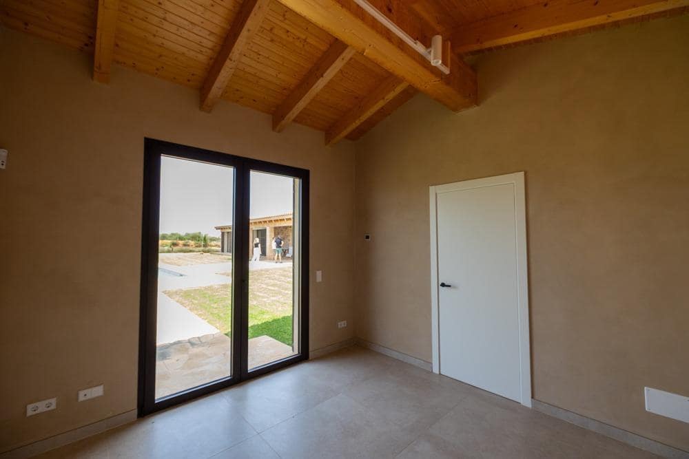 4 bedroom Villa for sale in Campos - € 2,890,000 (Ref: 9639502)