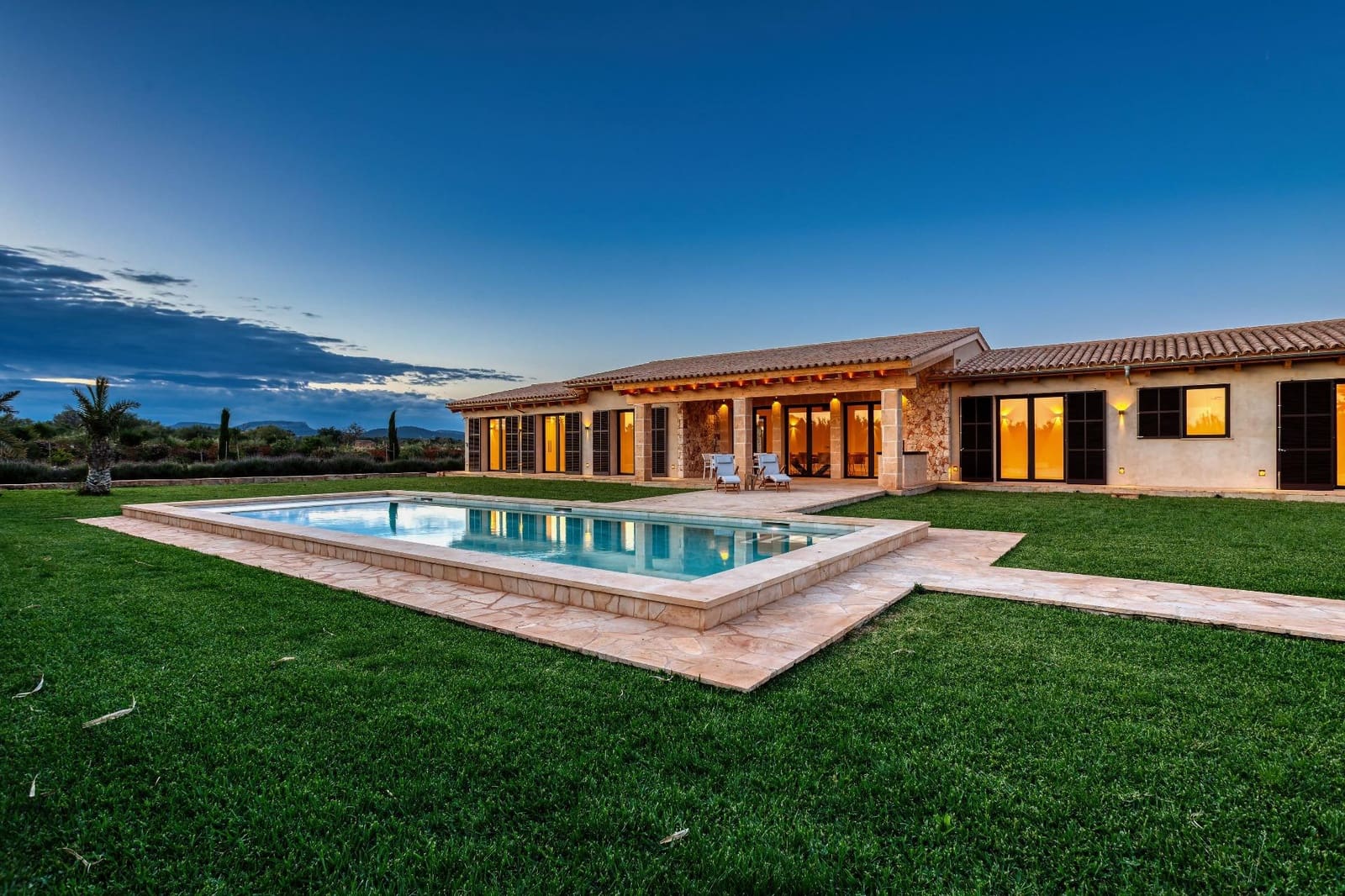 4 bedroom Villa for sale in Campos - € 2,890,000 (Ref: 9639502)