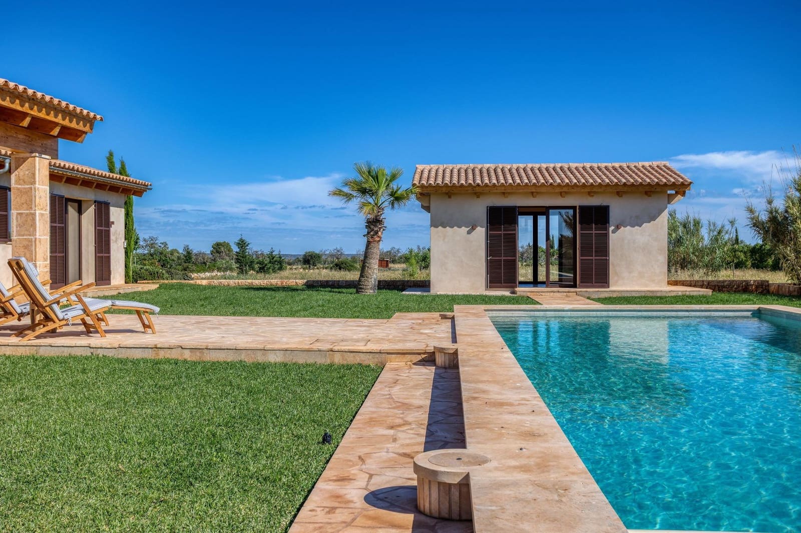 4 bedroom Villa for sale in Campos - € 2,890,000 (Ref: 9639502)