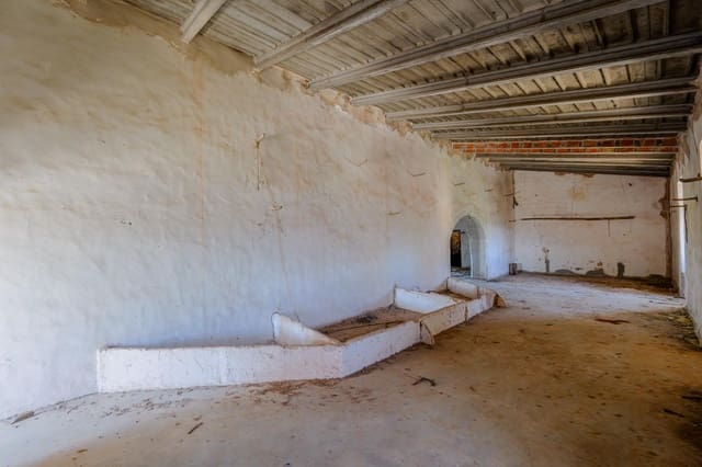 6 Zimmer Villa zu verkaufen in Campos mit Garage - 1.100.000 € (Ref: 9639503)