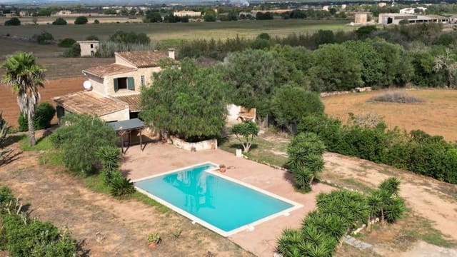 4 slaapkamer Villa te huur in Campos - € 2.000 (Ref: 9648195)