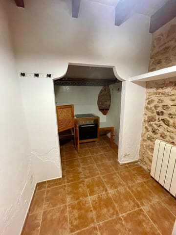 3 slaapkamer Huis te huur in Ses Salines - € 1.700 (Ref: 9648196)