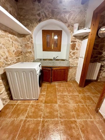 3 slaapkamer Huis te huur in Ses Salines - € 1.700 (Ref: 9648196)