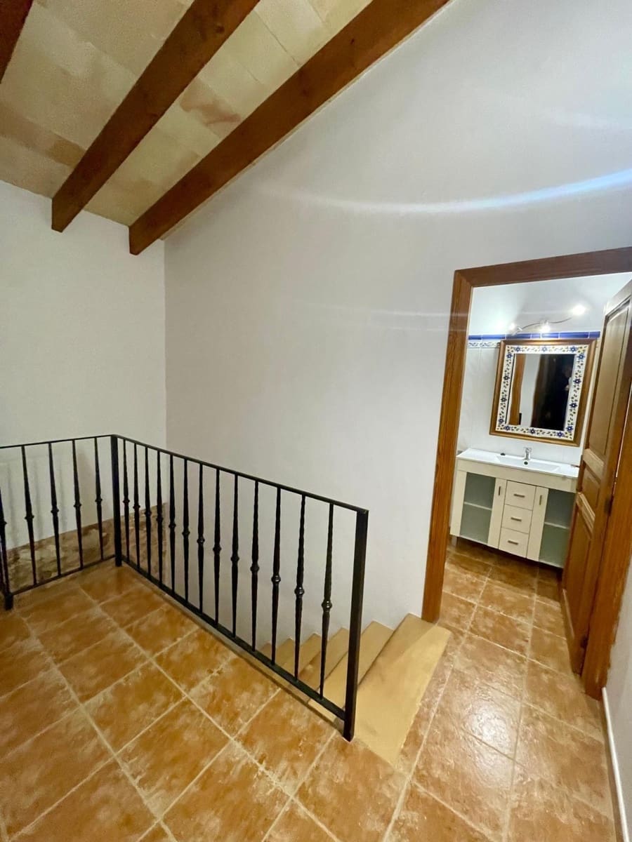 3 slaapkamer Huis te huur in Ses Salines - € 1.700 (Ref: 9648196)