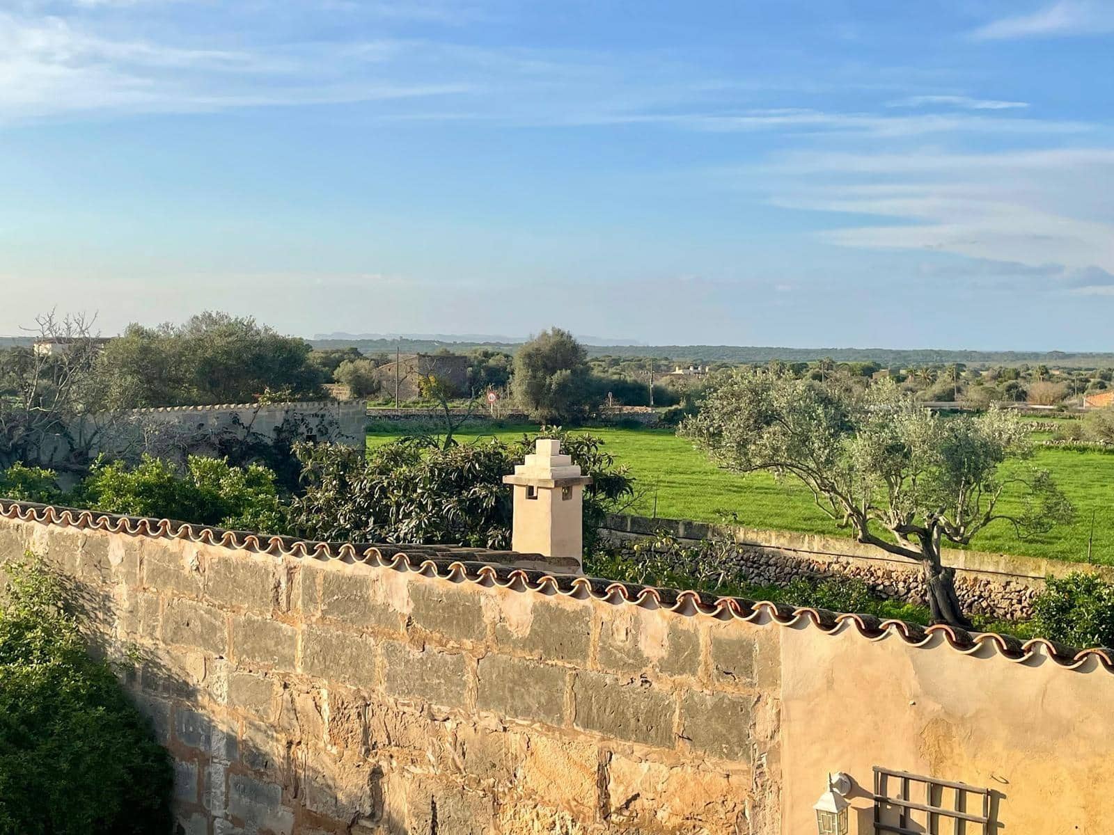 3 slaapkamer Huis te huur in Ses Salines - € 1.700 (Ref: 9648196)