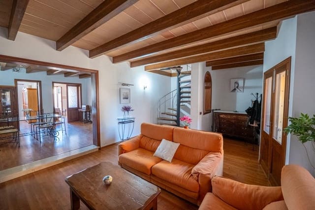 Casa de 4 habitaciones en Ses Salines en alquiler con piscina - 1.500 € (Ref: 9648197)