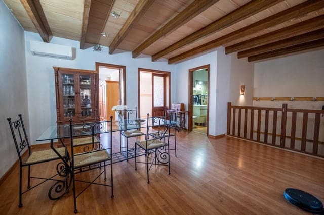 Casa de 4 habitaciones en Ses Salines en alquiler con piscina - 1.500 € (Ref: 9648197)