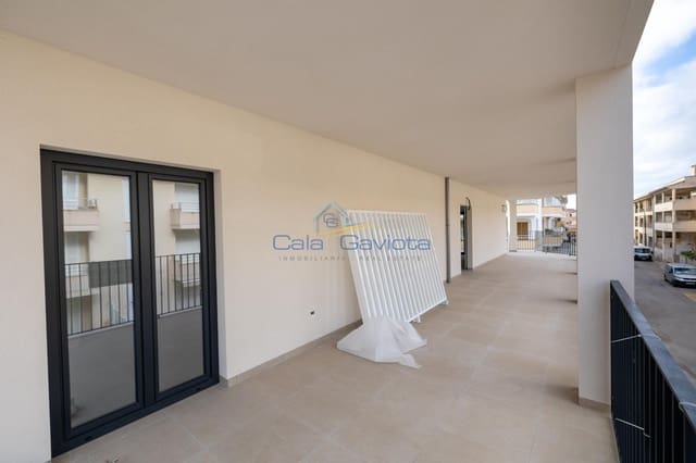 3 sovrum Radhus till salu i Colonia de Sant Jordi, Ses Salines med garage - 880 000 € (Ref: 9648198)