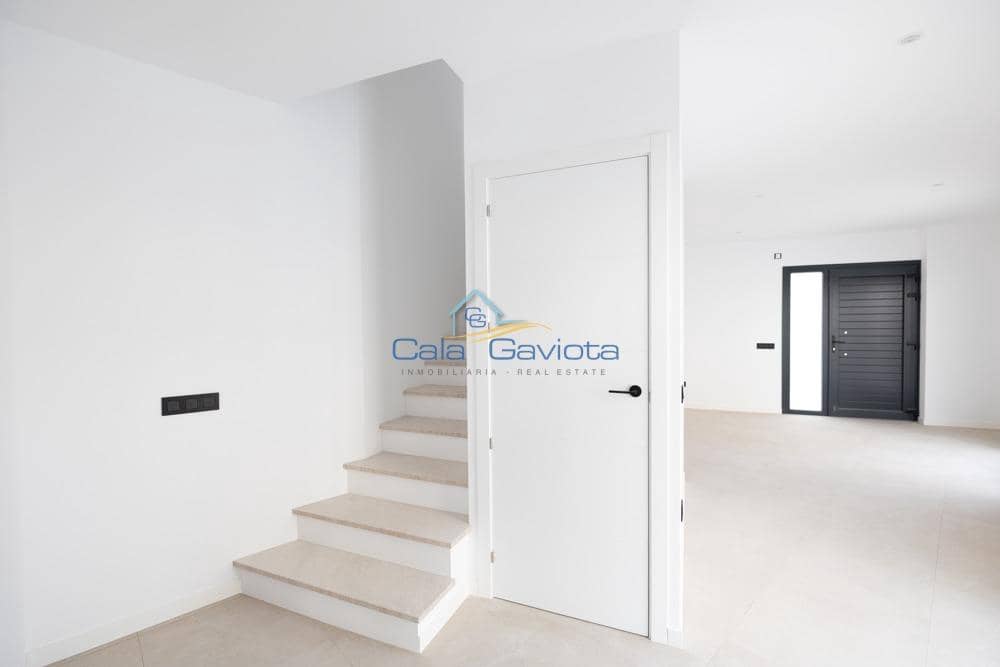 3 chambre Villa/Maison Mitoyenne à vendre à Colonia de Sant Jordi avec garage - 795 000 € (Ref: 9648198)