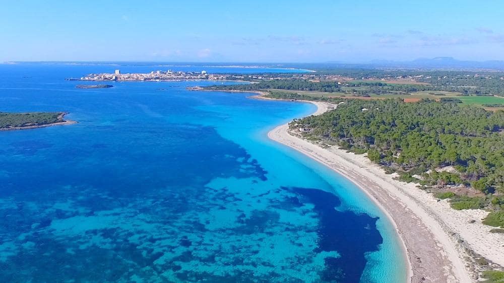 3 chambre Villa/Maison Mitoyenne à vendre à Colonia de Sant Jordi avec garage - 795 000 € (Ref: 9648198)