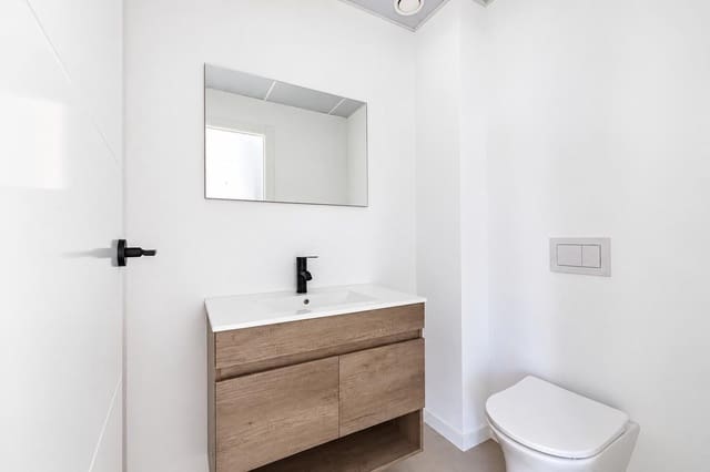 3 soverom Rekkehus til salgs i Colonia de Sant Jordi, Ses Salines med garasje - € 695 000 (Ref: 9648198)