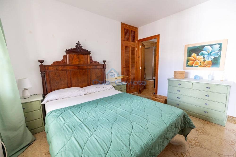 3 makuuhuone Asunto myytävänä paikassa Colonia de Sant Jordi mukana 
autotalli - 475 000 € (Ref: 9674272)