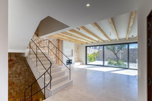 Casa de 4 habitaciones en Ses Salines en venta con piscina garaje - 2.500.000 € (Ref: 9674273)