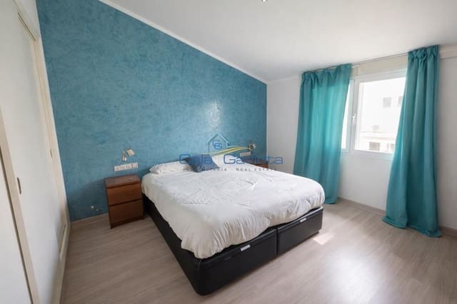 3 slaapkamer Rijtjeshuis te koop in Ses Salines met garage - € 680.000 (Ref: 9677522)