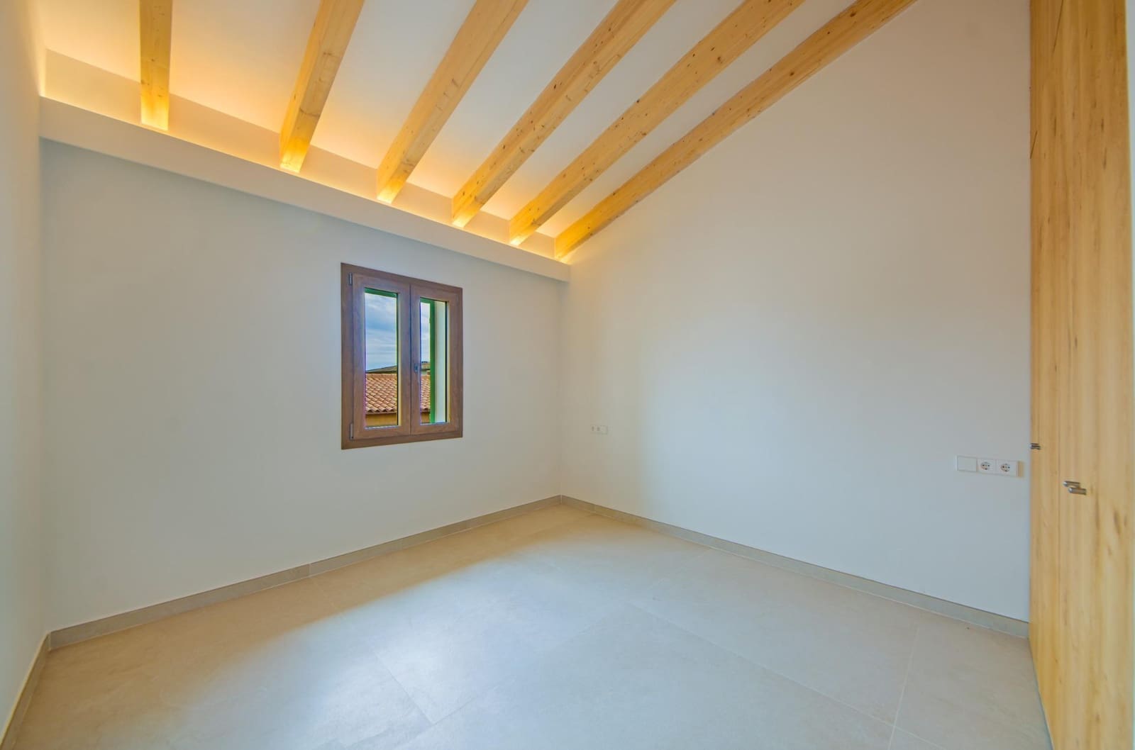 3 bedroom Townhouse for sale in Ses Salines - € 1,580,000 (Ref: 9836281)