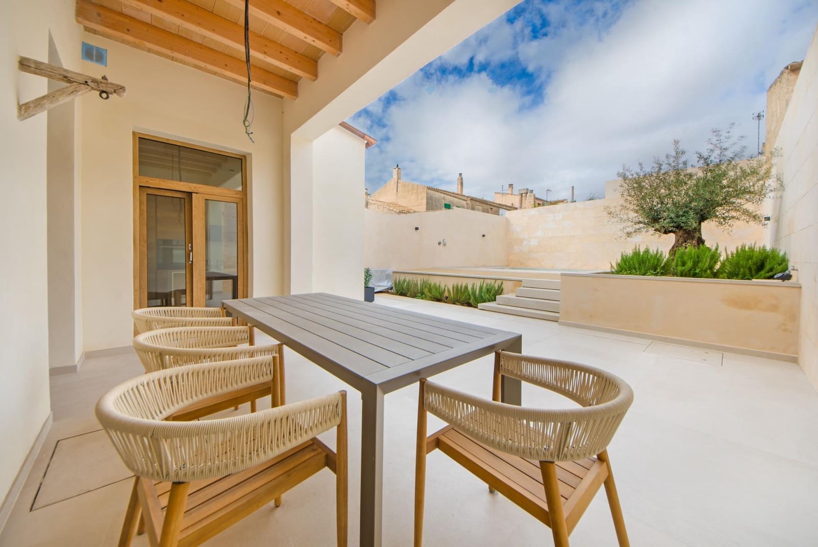 3 bedroom Townhouse for sale in Ses Salines - € 1,580,000 (Ref: 9836281)