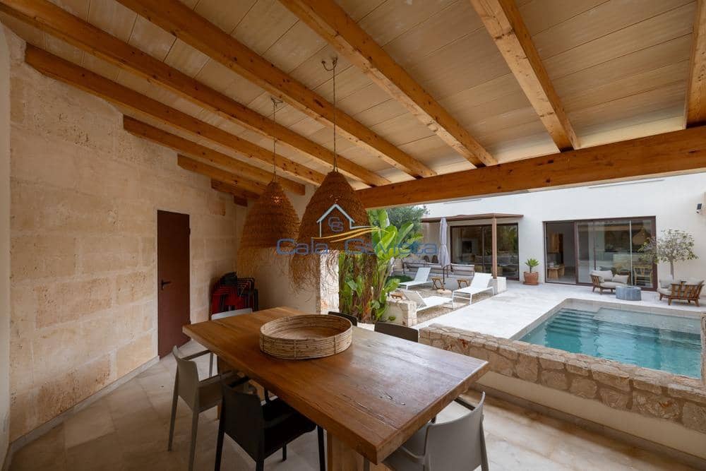 3 soveværelse Byhus til salg i Ses Salines med garage - € 2.350.000 (Ref: 9839287)