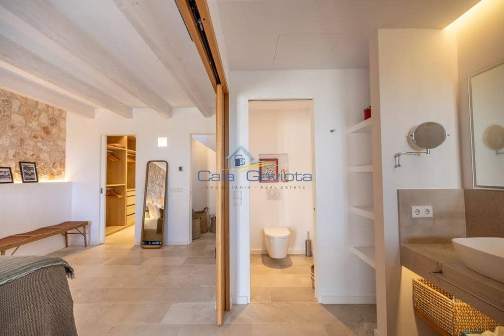 3 soveværelse Byhus til salg i Ses Salines med garage - € 2.350.000 (Ref: 9839287)