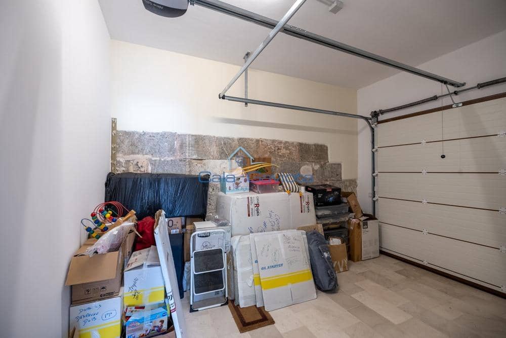 3 soveværelse Byhus til salg i Ses Salines med garage - € 2.350.000 (Ref: 9839287)
