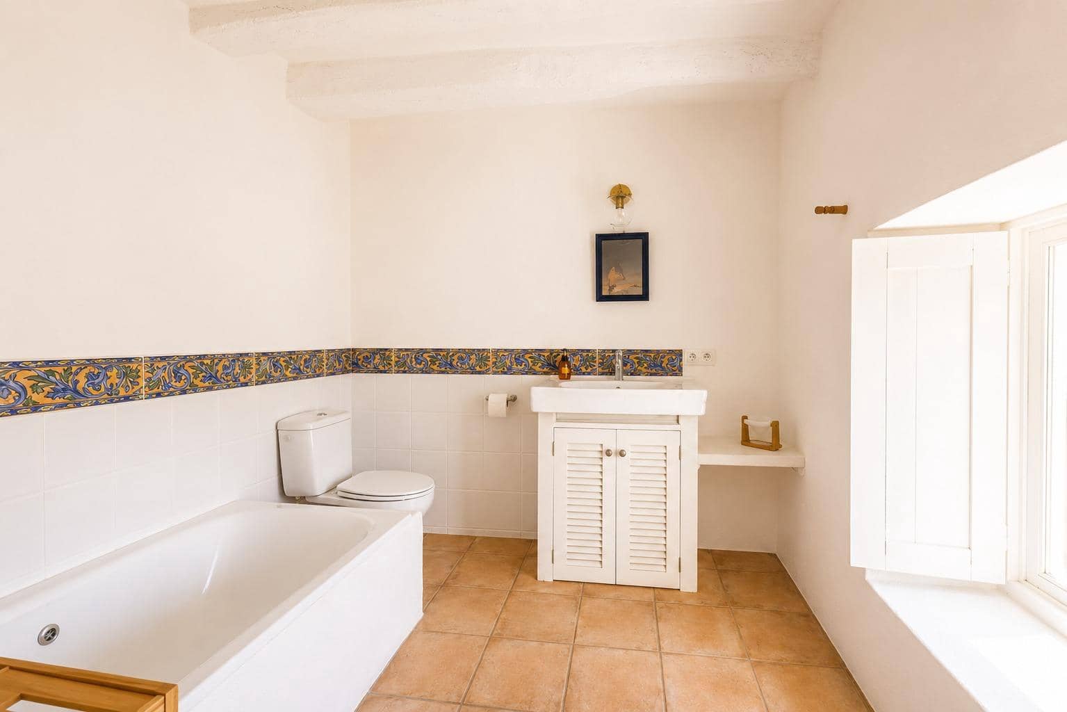 3 bedroom Townhouse for rent in Ses Salines - € 1,800 (Ref: 9857645)