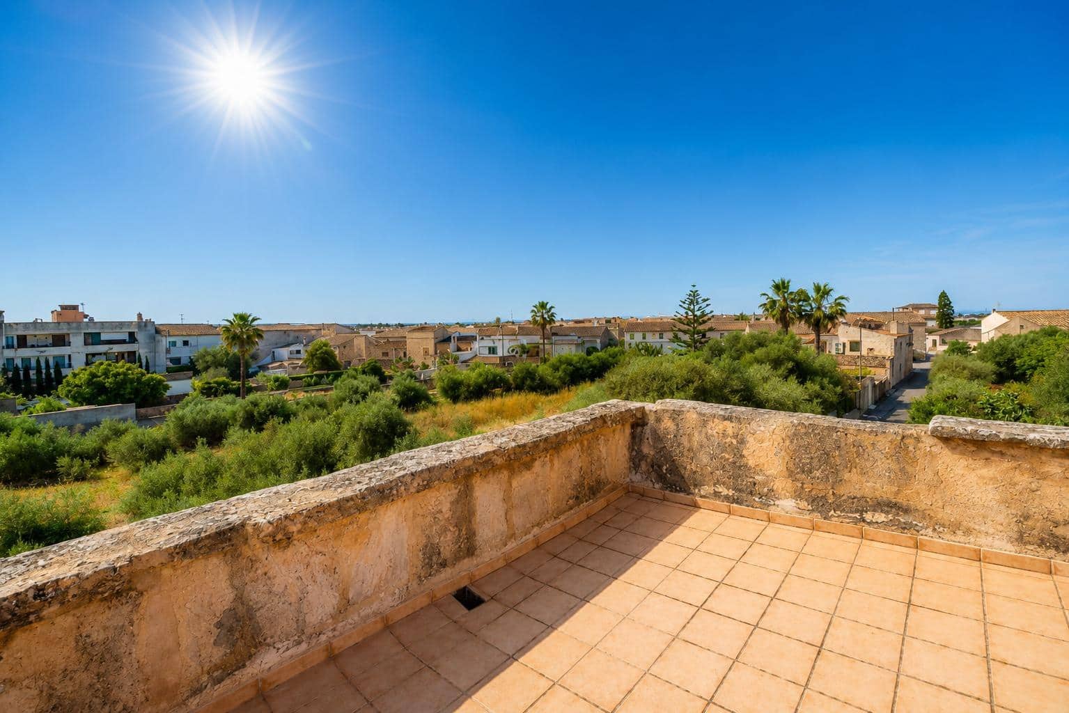 3 bedroom Townhouse for rent in Ses Salines - € 1,800 (Ref: 9857645)