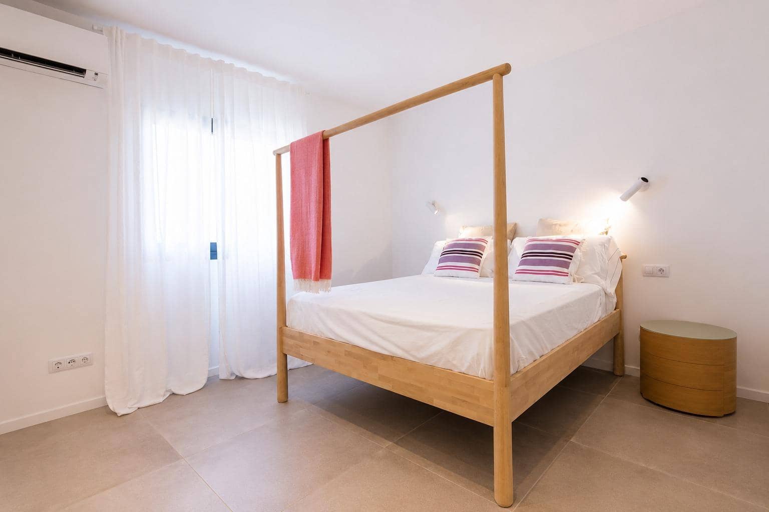 3 bedroom Terraced Villa for rent in Colonia de Sant Jordi - € 1,800 (Ref: 9903967)