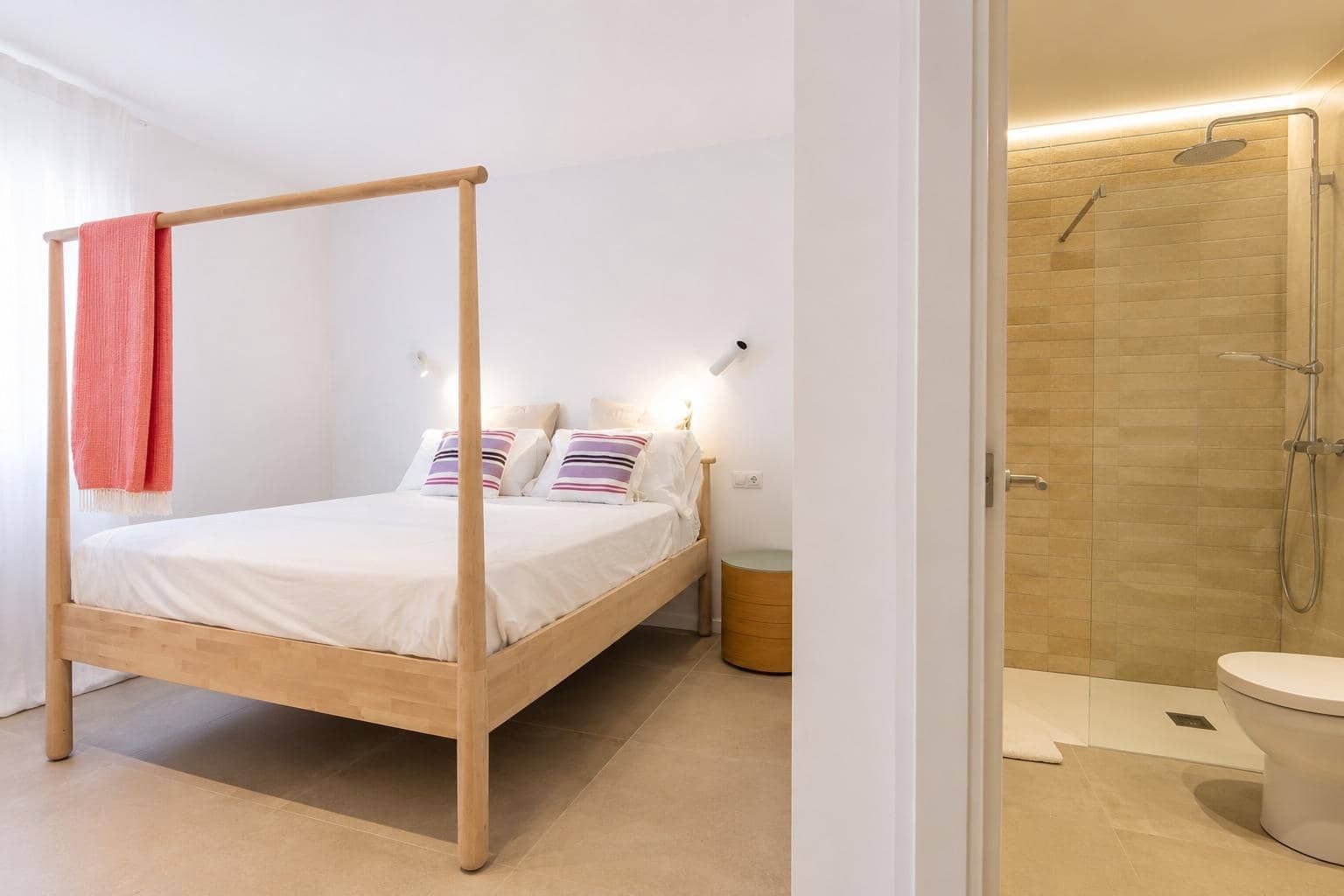 3 bedroom Terraced Villa for rent in Colonia de Sant Jordi - € 1,800 (Ref: 9903967)