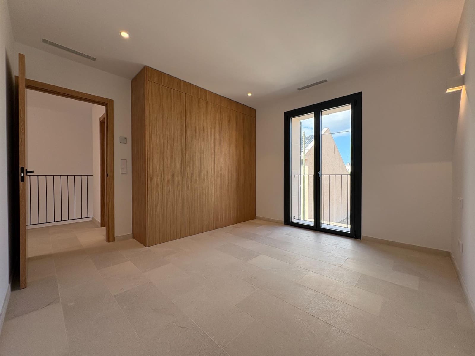 3 quarto Moradia em Banda para venda em Ses Salines com piscina garagem - 1 385 000 € (Ref: 9927446)