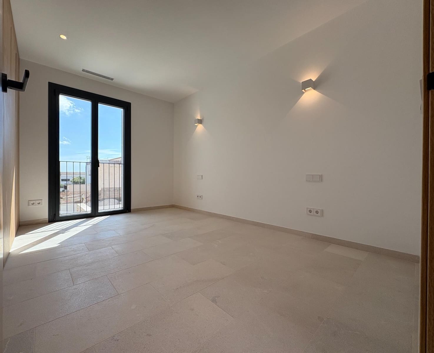 3 quarto Moradia em Banda para venda em Ses Salines com piscina garagem - 1 385 000 € (Ref: 9927446)