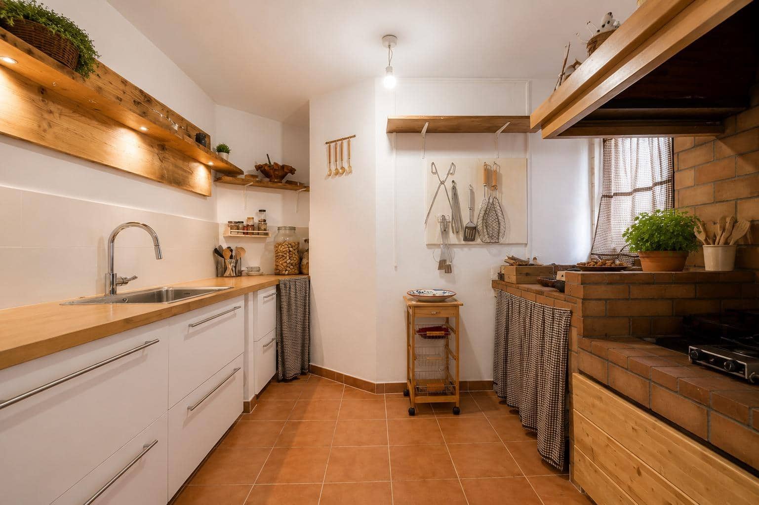 2 soveværelse Lejlighed til salg i Ses Salines med garage - € 495.000 (Ref: 9934234)