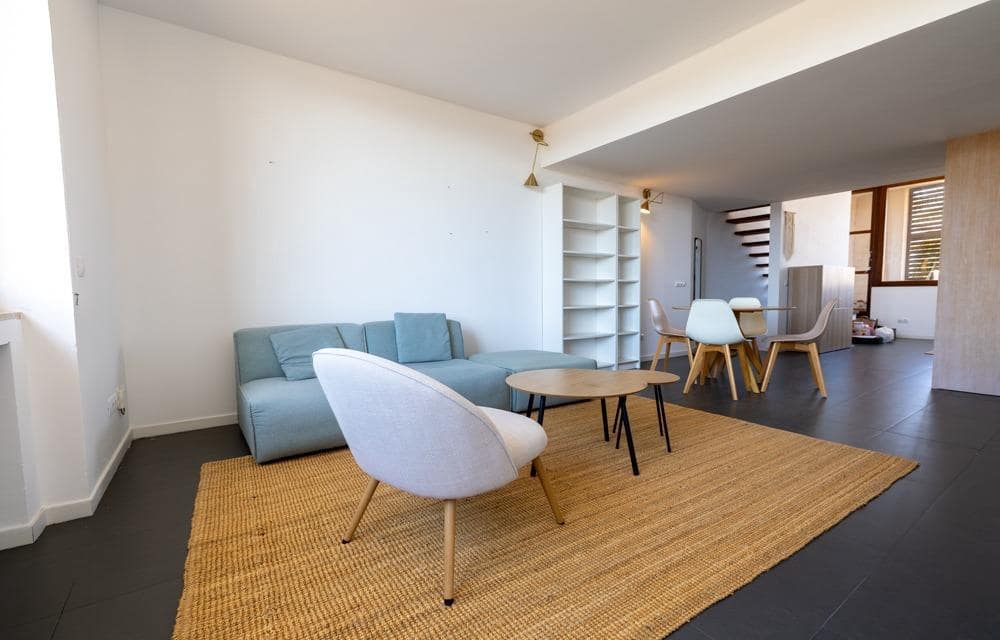 3 bedroom Penthouse for rent in Ses Salines - € 1,800 (Ref: 9934235)
