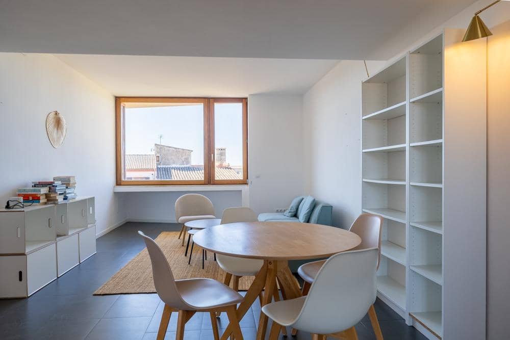 3 bedroom Penthouse for rent in Ses Salines - € 1,800 (Ref: 9934235)