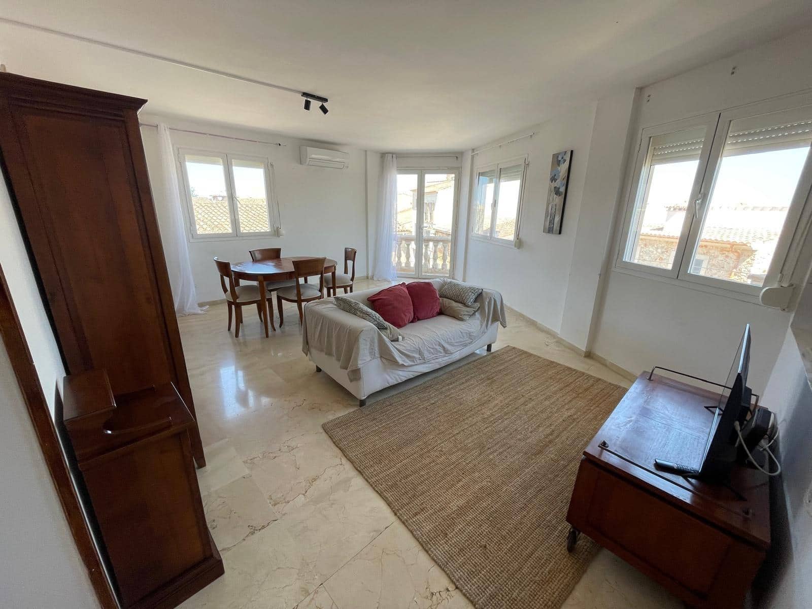 3 sypialnia Mieszkanie do wynajęcia w Santanyi - 1 350 € (Ref: 9954263)