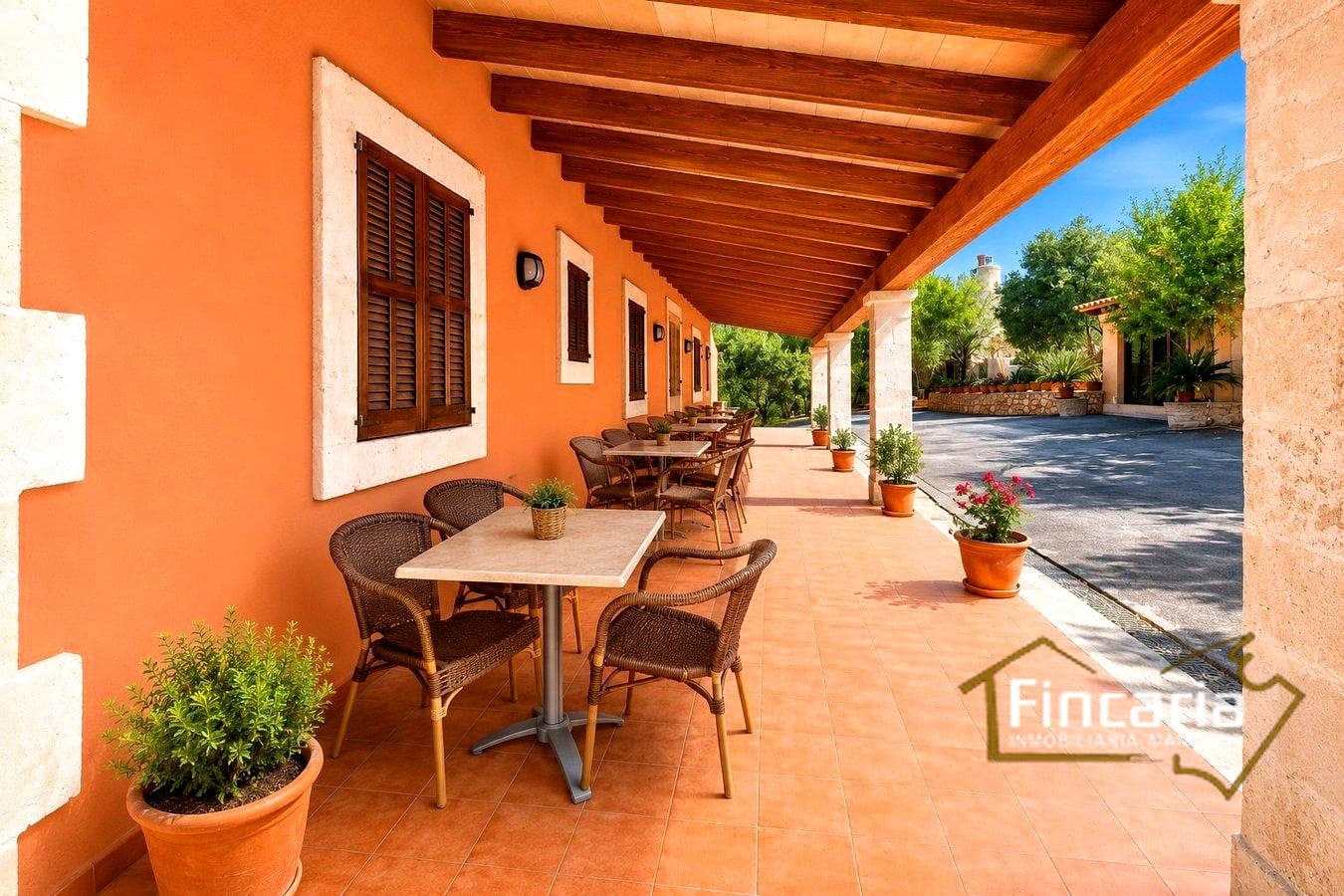 5 bedroom Finca/Country House for sale in Manacor with pool - € 4,000,000 (Ref: 10012135)