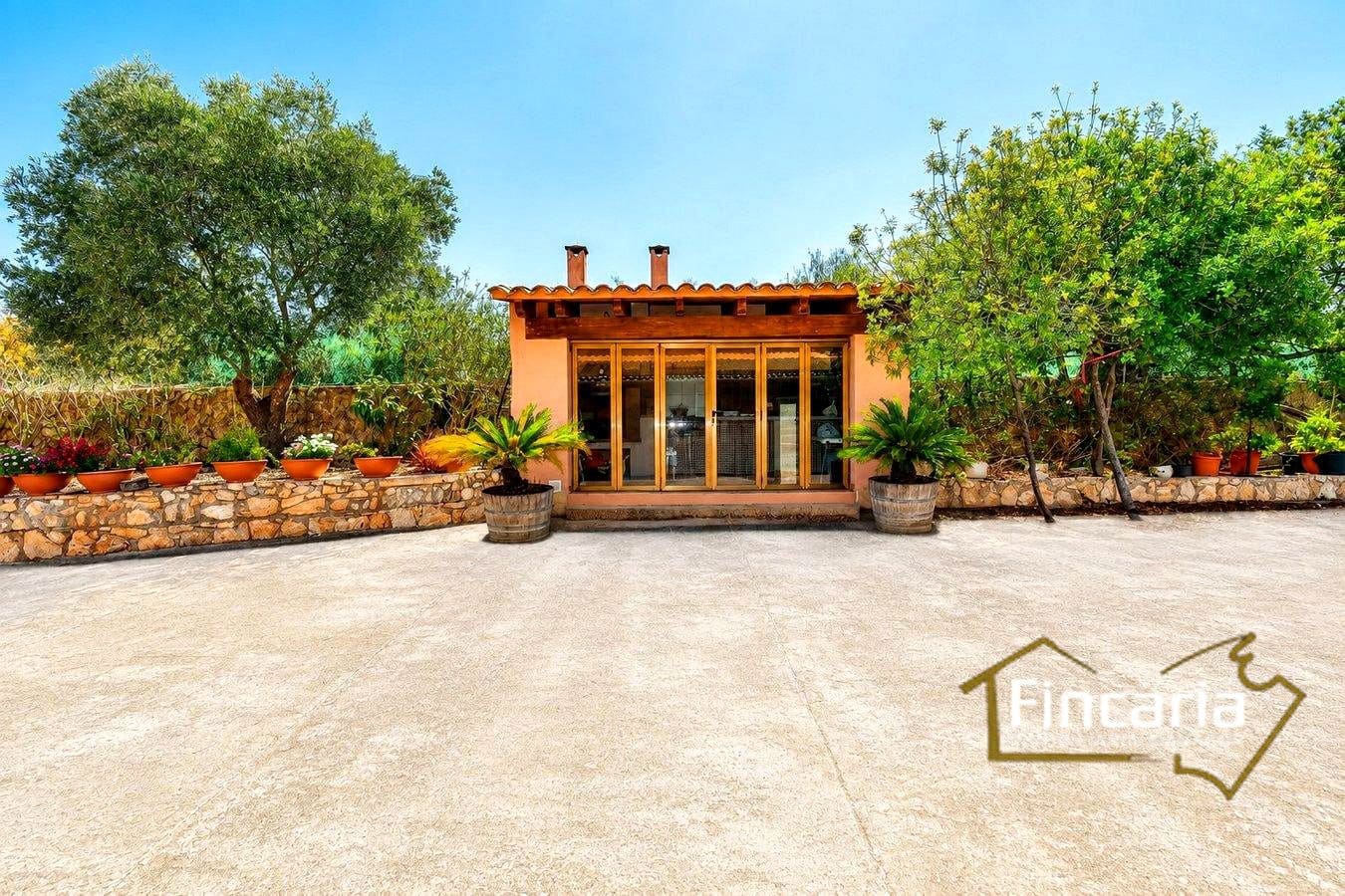 5 bedroom Finca/Country House for sale in Manacor with pool - € 4,000,000 (Ref: 10012135)