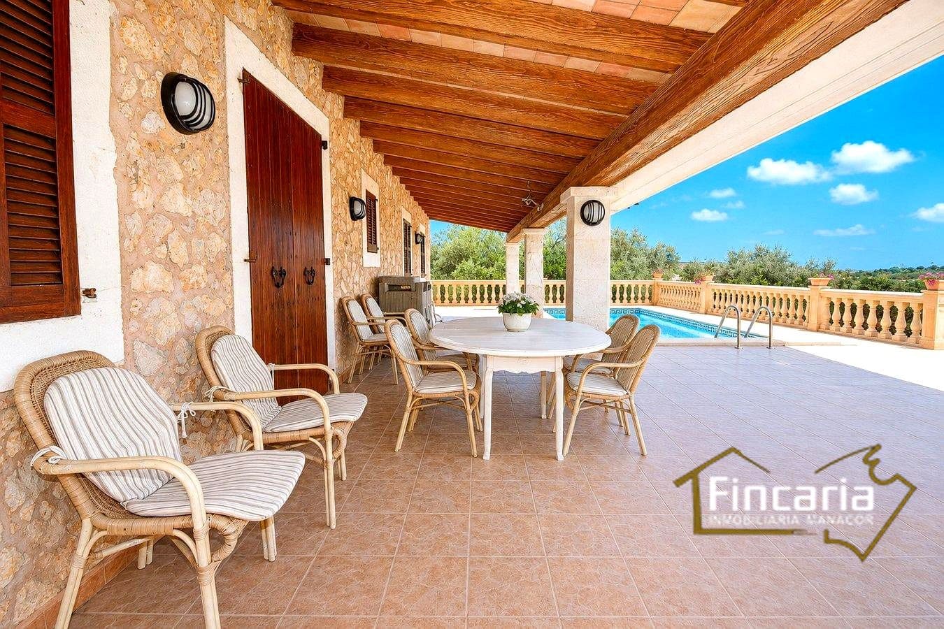 5 bedroom Finca/Country House for sale in Manacor with pool - € 4,000,000 (Ref: 10012135)