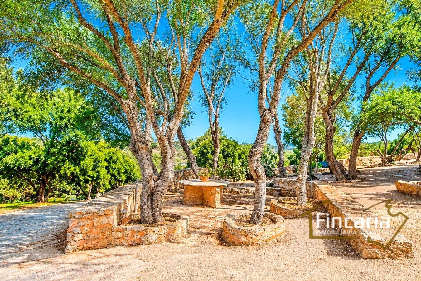 5 bedroom Finca/Country House for sale in Manacor with pool - € 4,000,000 (Ref: 10012135)