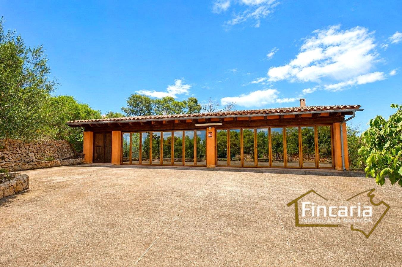 5 bedroom Finca/Country House for sale in Manacor with pool - € 4,000,000 (Ref: 10012135)