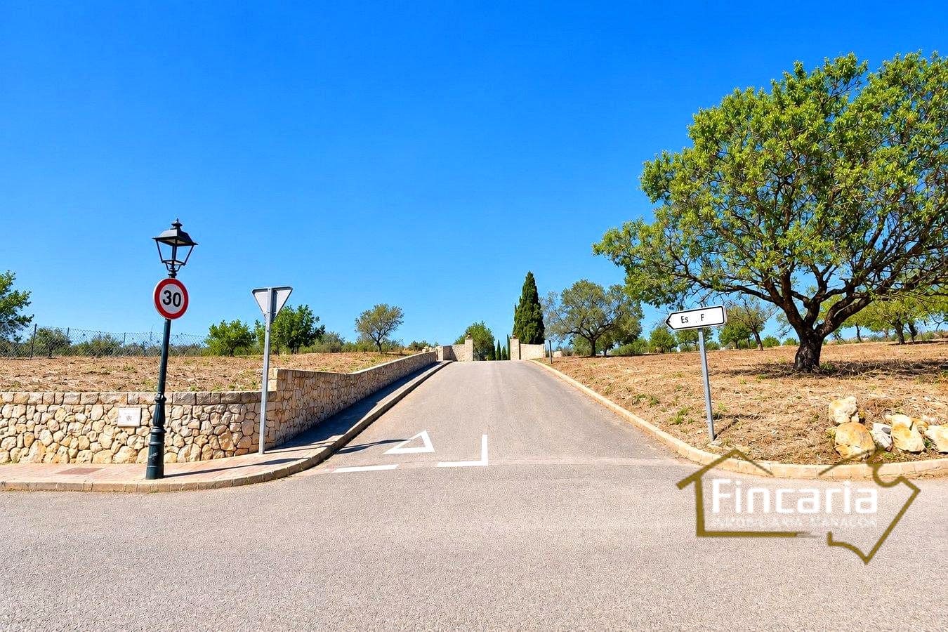 Grond te koop in Vilafranca de Bonany - € 350.000 (Ref: 10082154)